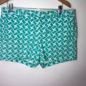 JC‎ Penney Green White Chino Shorts 12